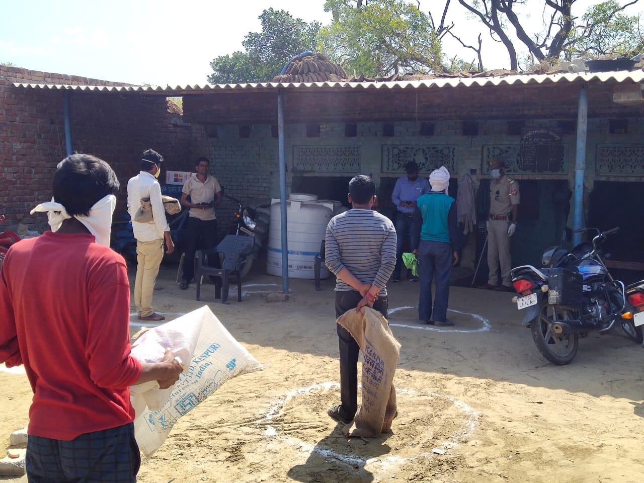 5 kg rice will be given to cardholders