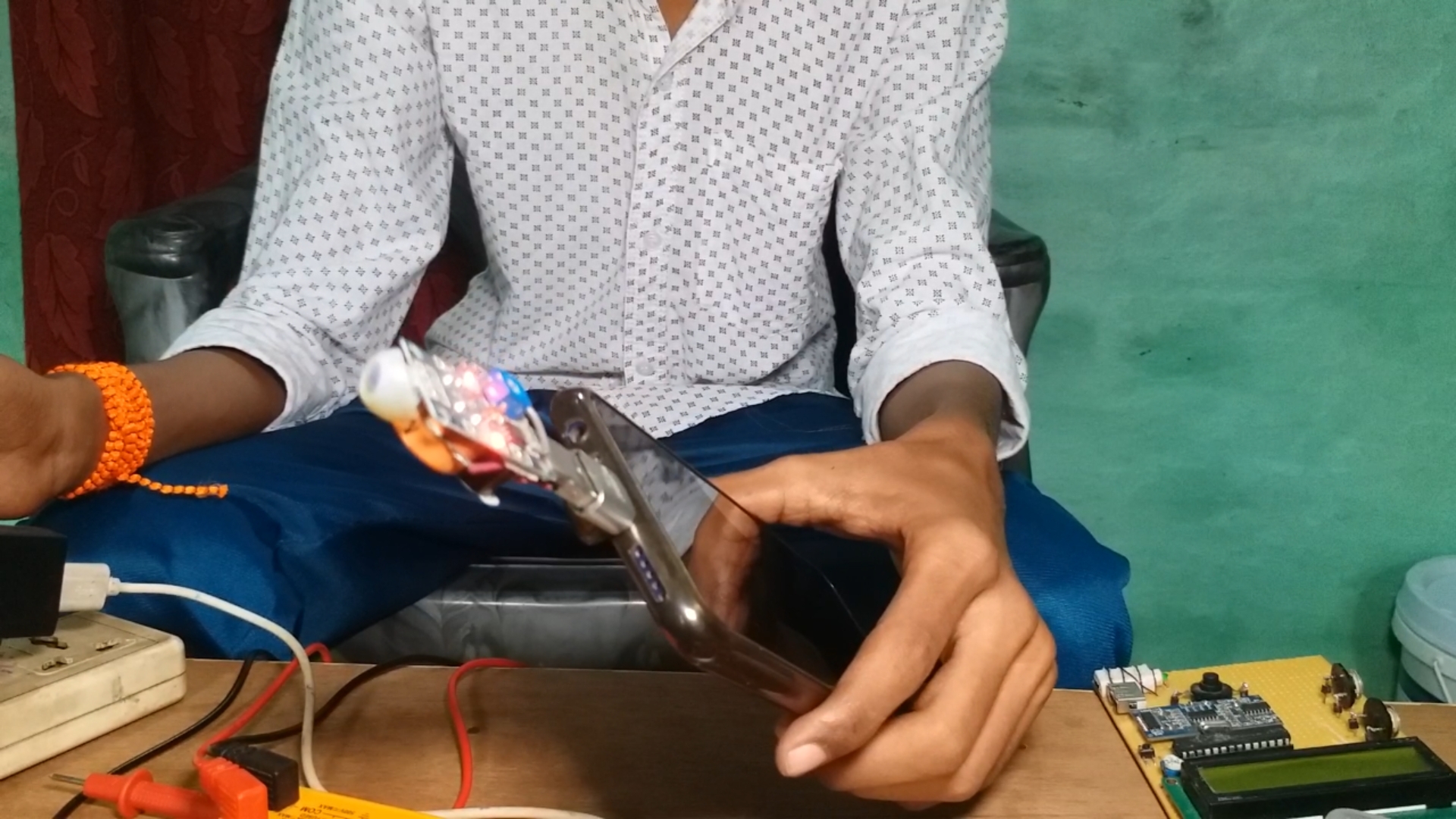 shiva patel made alcohol detector device