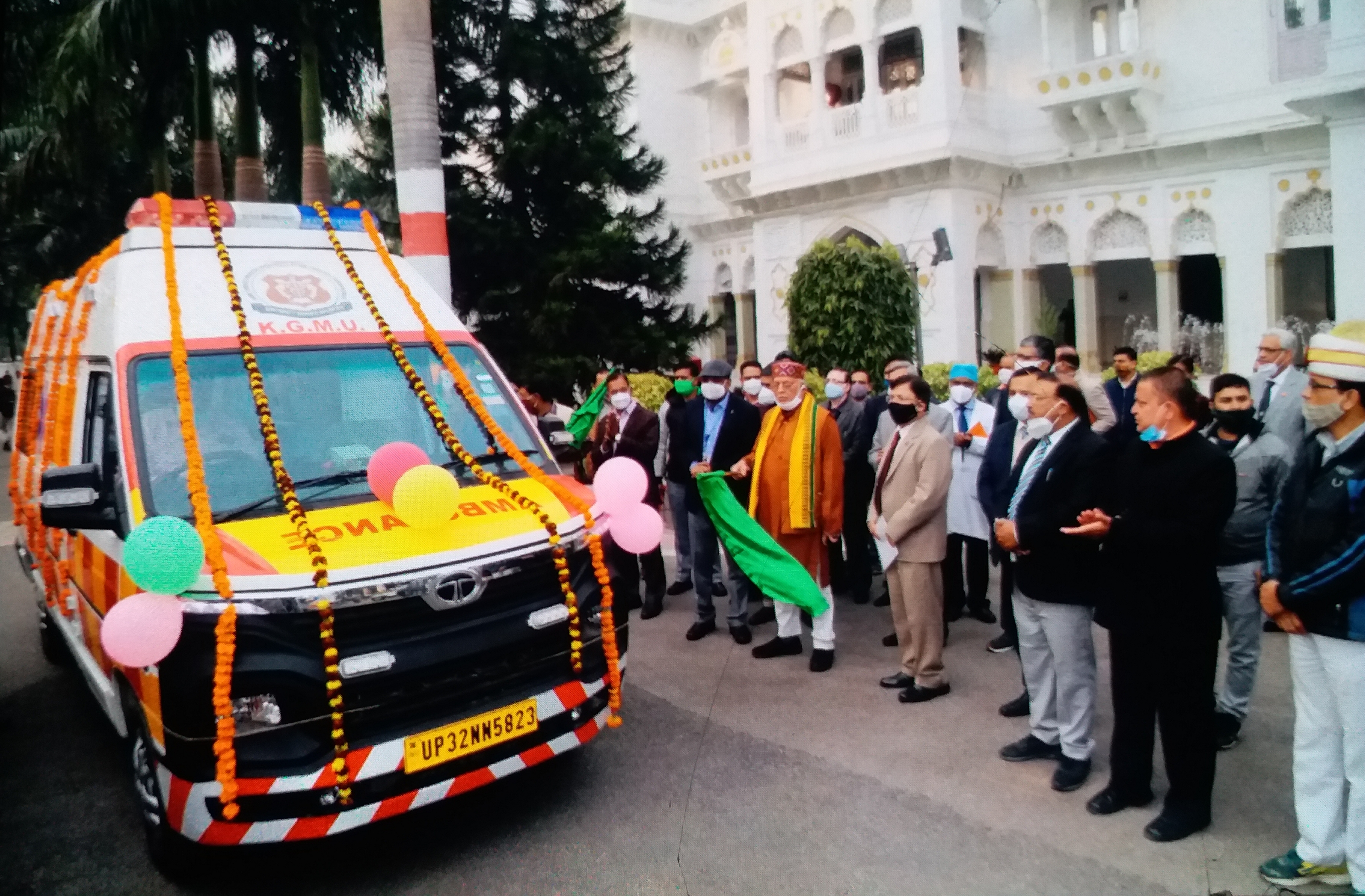 लाइफ सपोर्ट एंबुलेंस का शुभारम्भ.