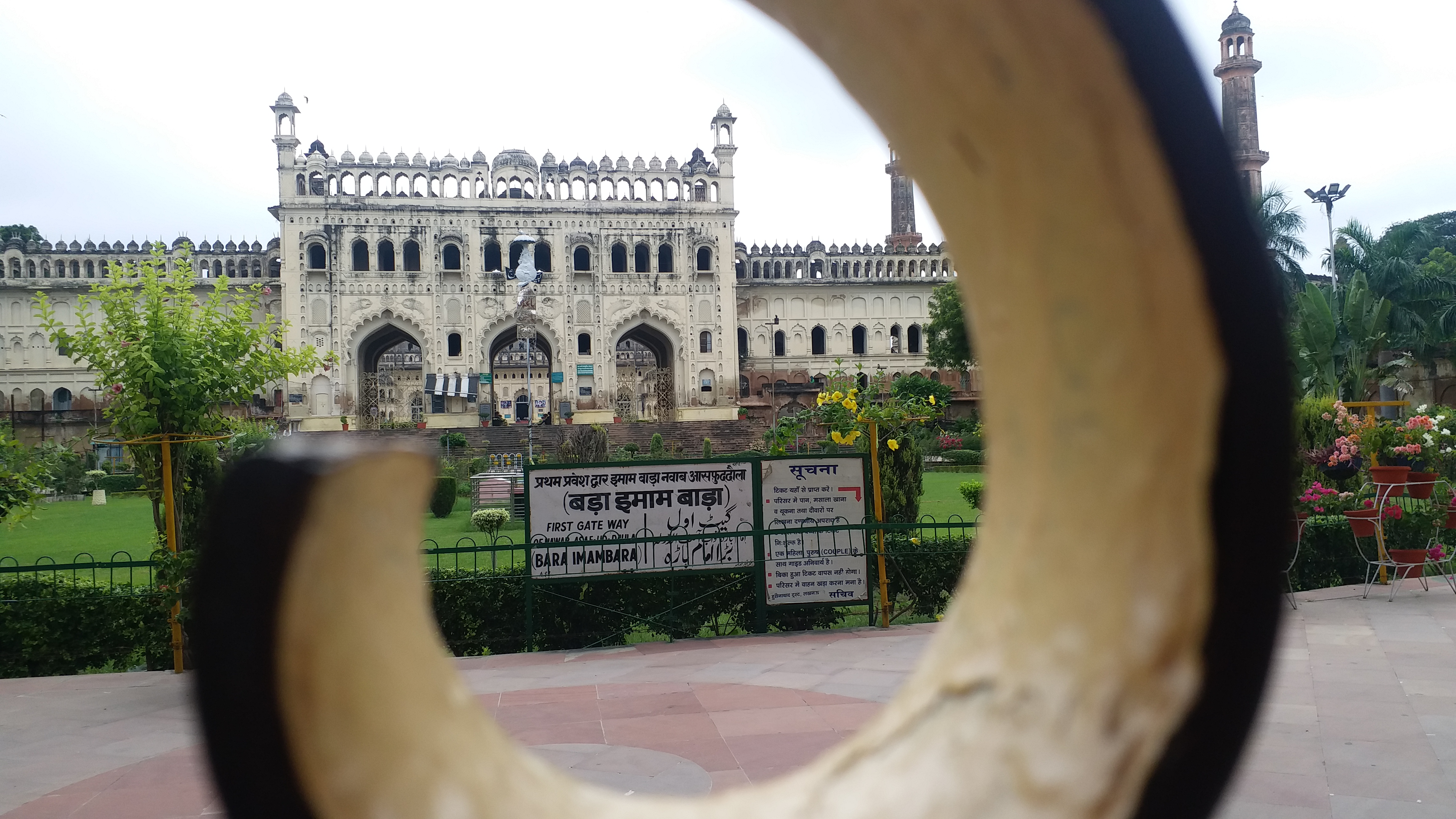 tourist places closed due to coronavirus in lucknow