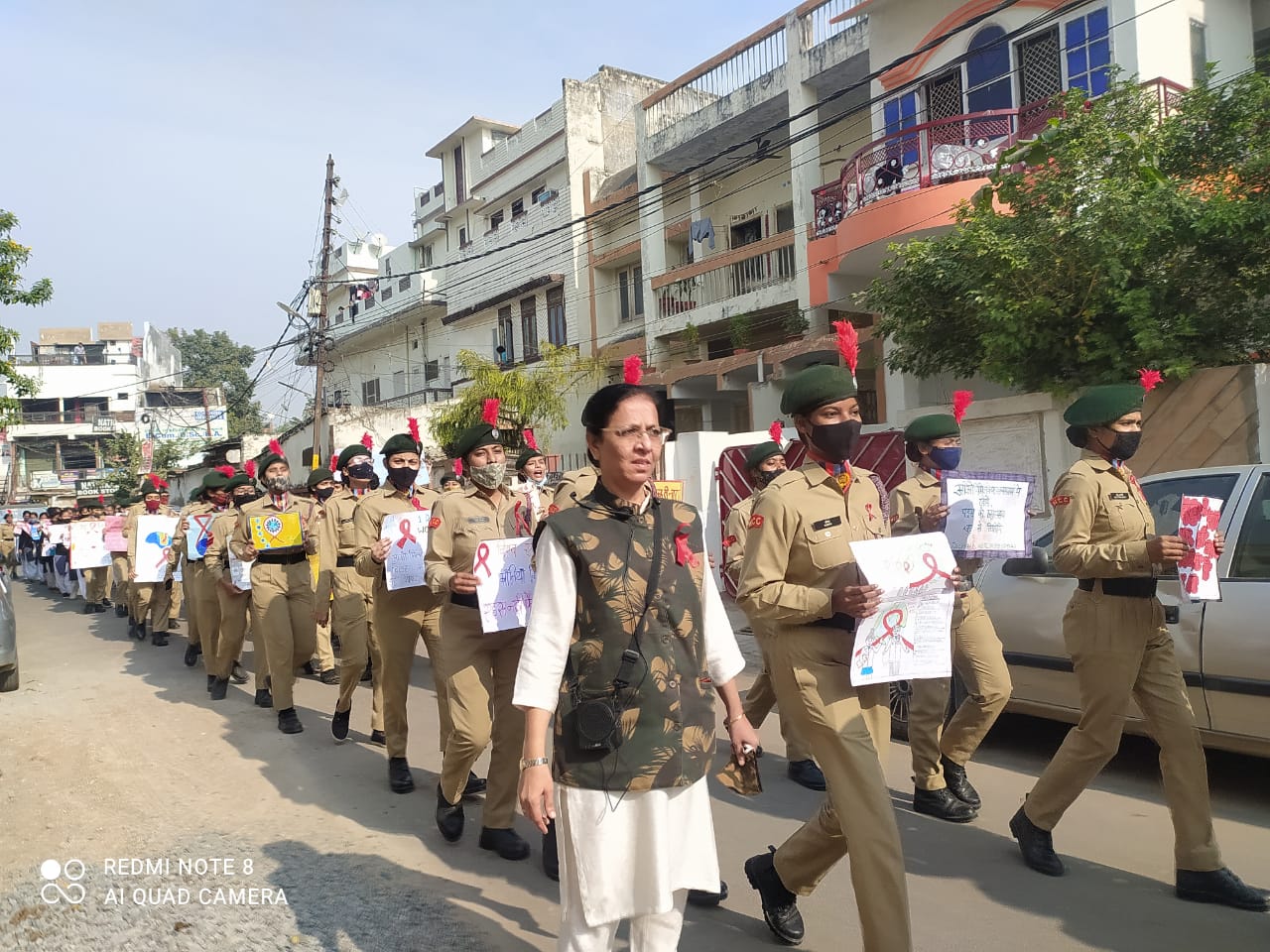 विश्व एड्स दिवस पर एनसीसी कैडेट्स ने निकाली जागरुकता रैली