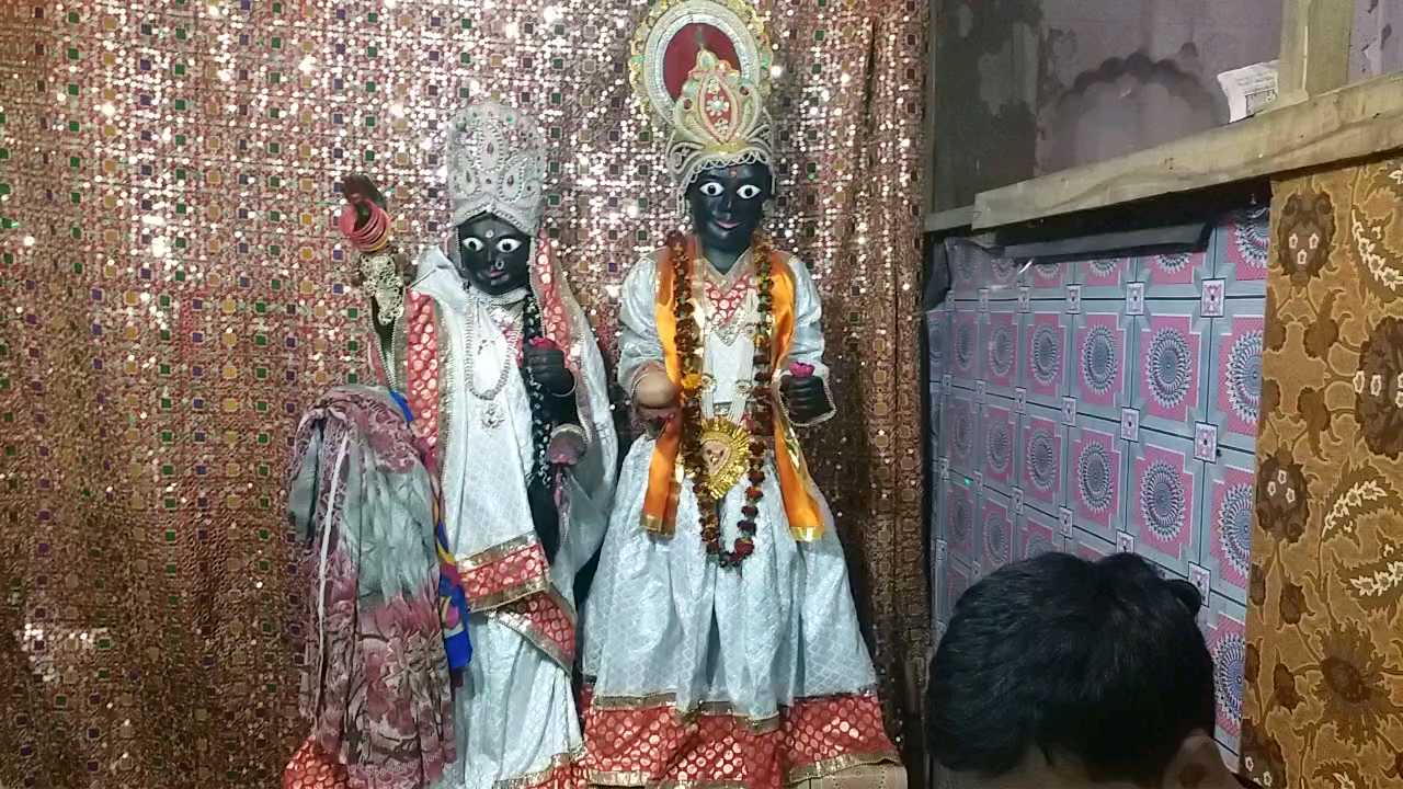 यमराज और यमुना जी का प्राचीन मंदिर.