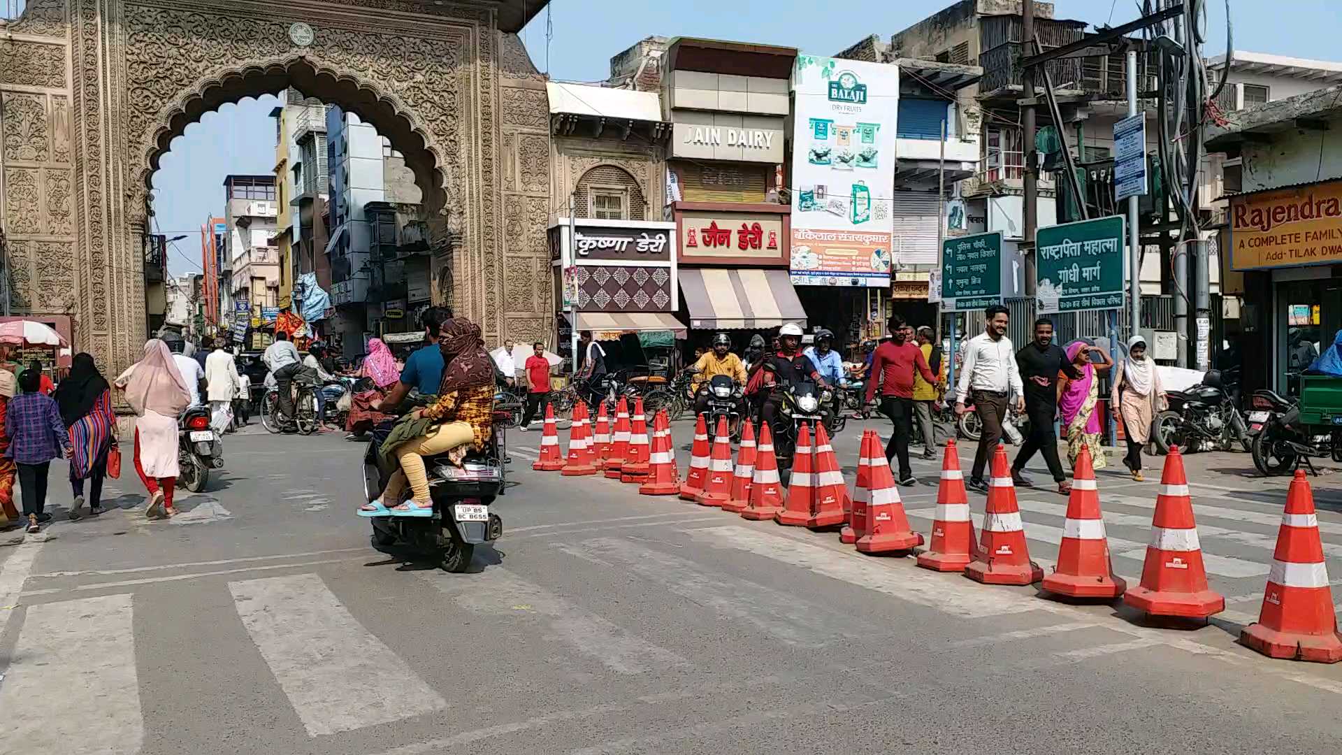 मथुरा के व्यापारियों की बेबाक राय