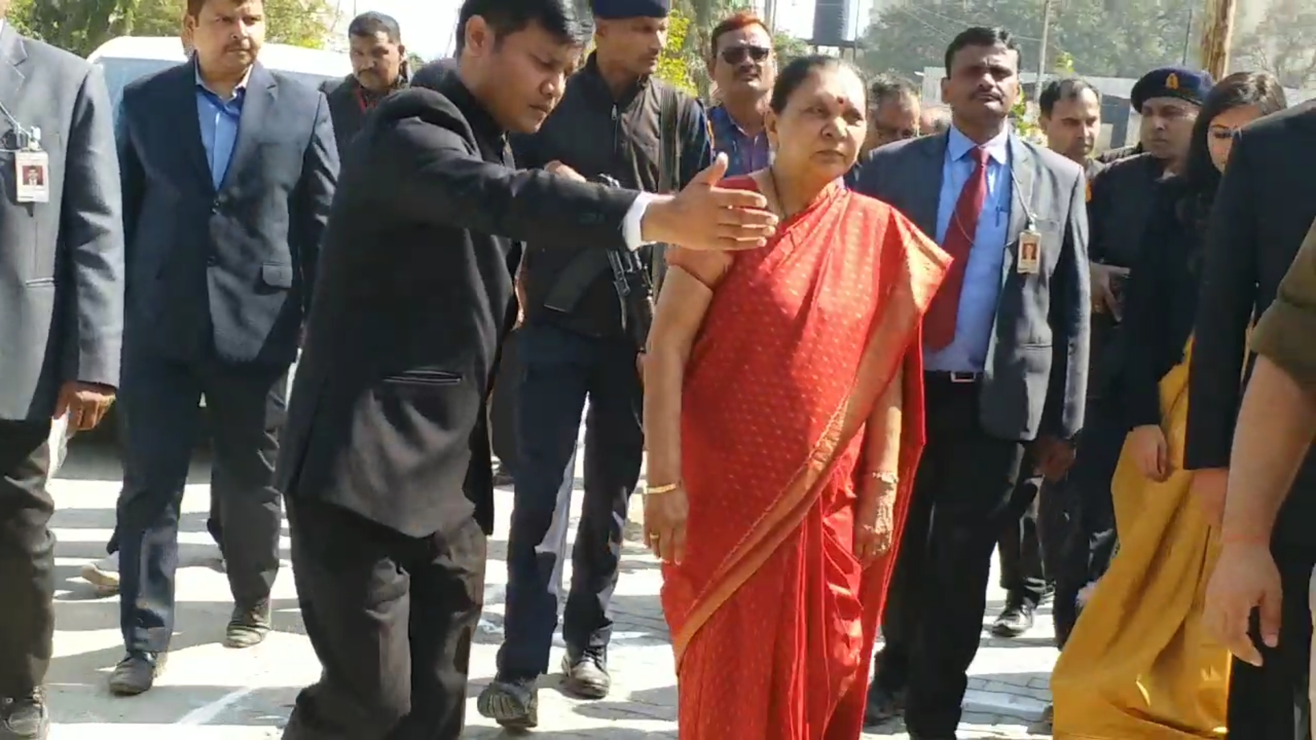 Uttar Pradesh Governor Anandi Ben Patel arrived in Moradabad