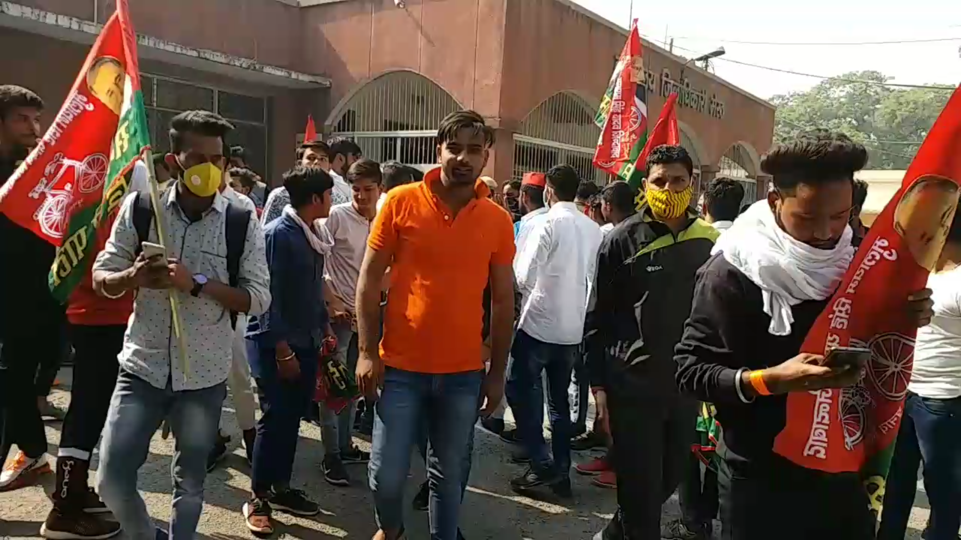 Students protest against corruption in scholarships in meerut