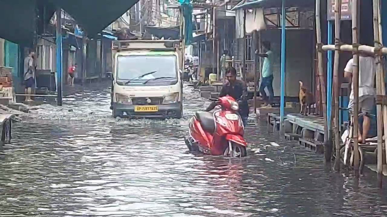 مسائل پر آواز اٹھانے والے کارپوریٹر کو باہر پھینک دیا گیا