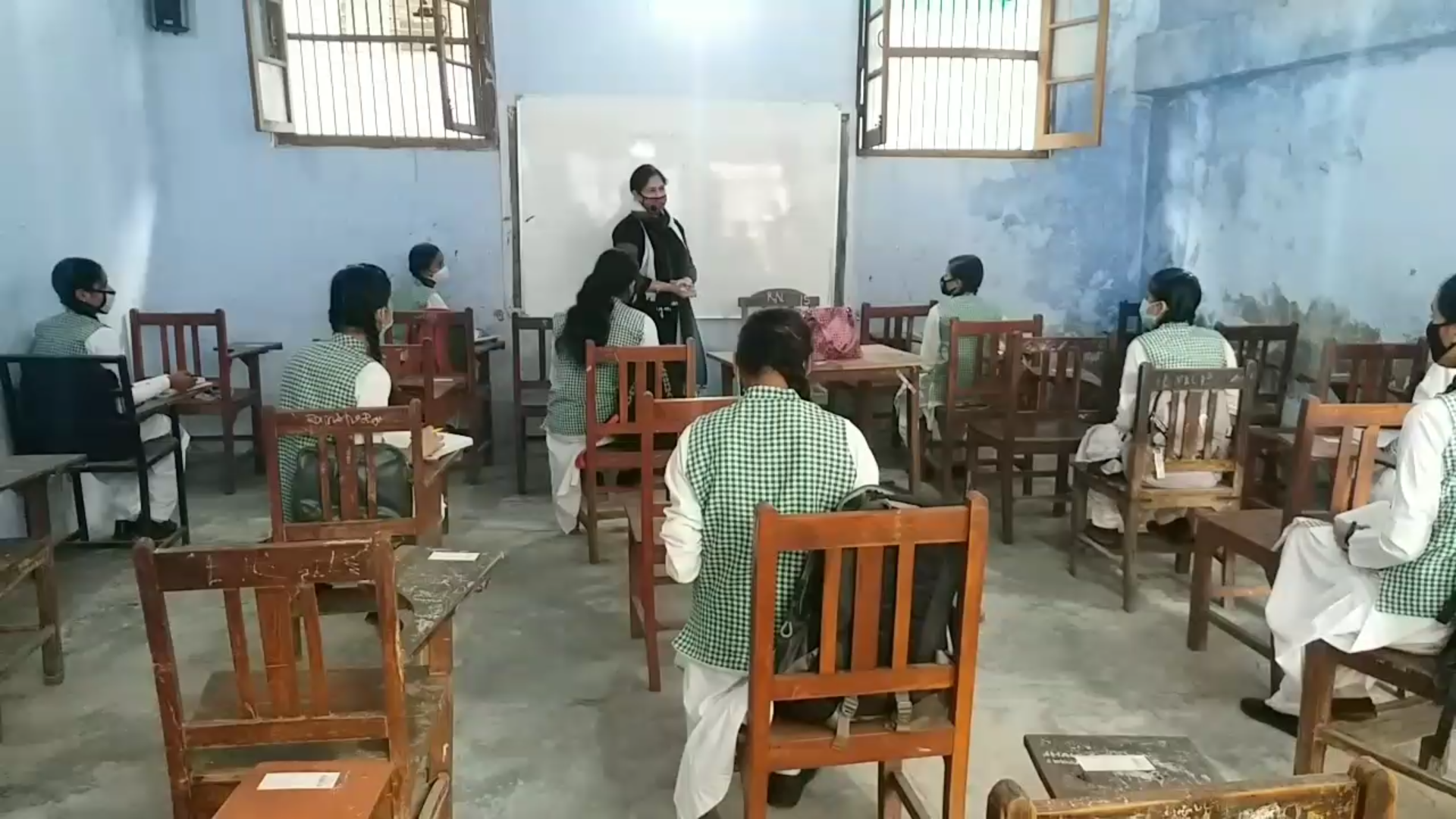 education system started in schools after seven months in meerut uttar pradesh