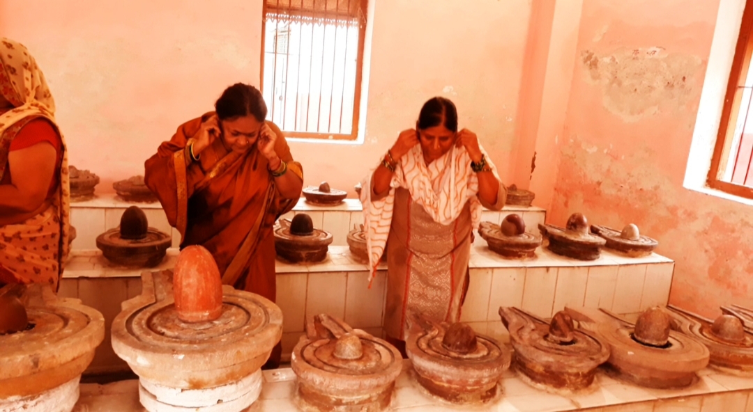 मंदिर में भोलेनाथ की लगती है अदालत