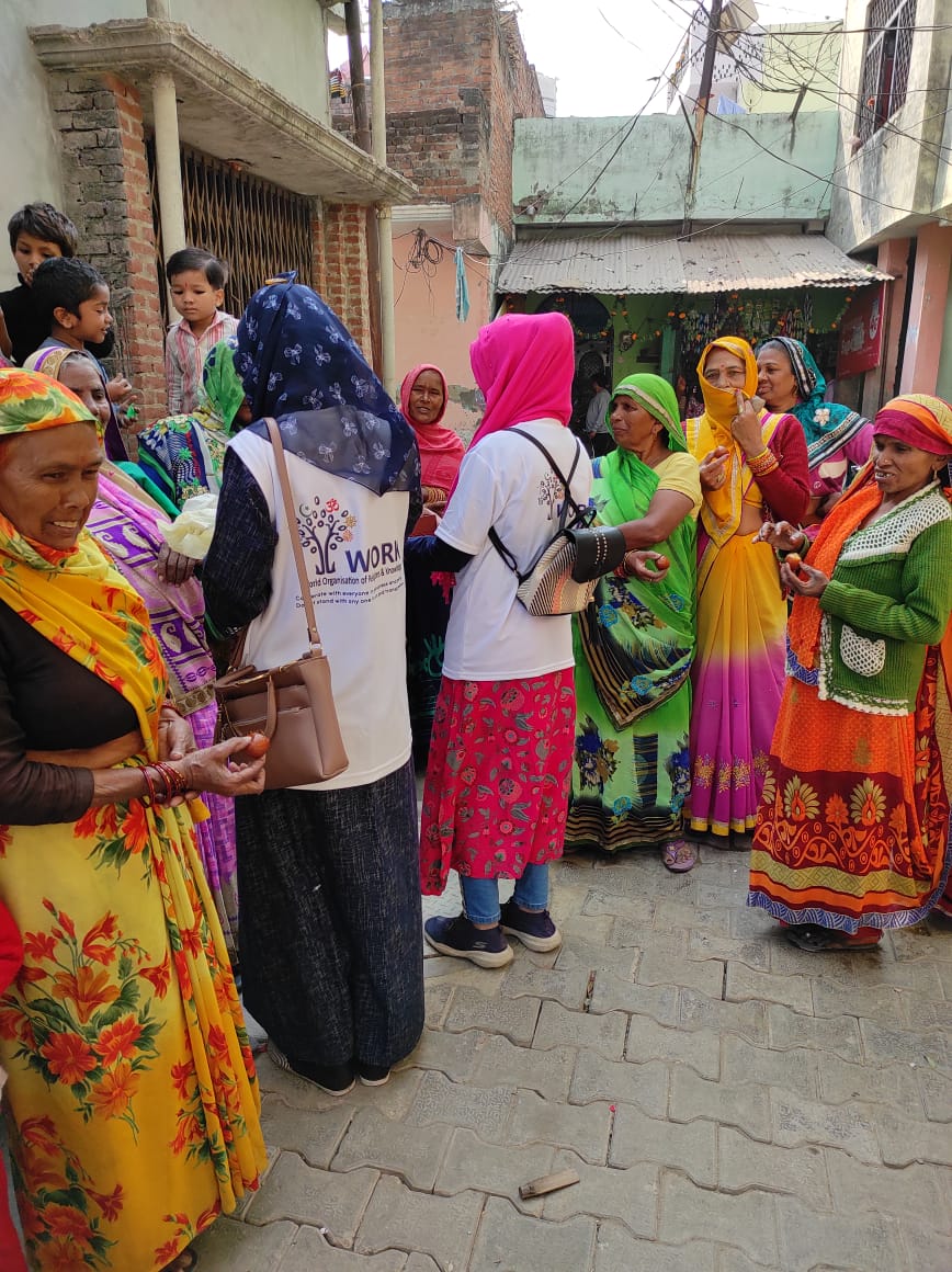 Message of brotherhood by celebrating Diwali with helpless elders In rampur