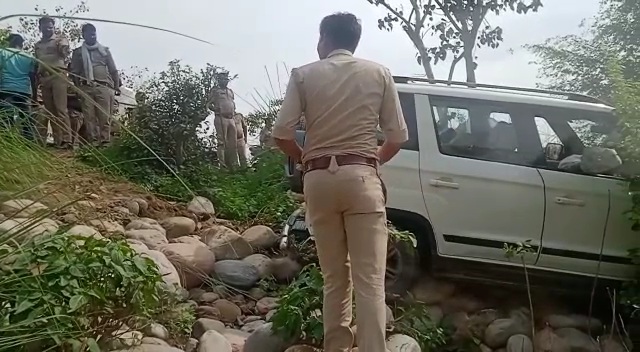 उत्तर प्रदेश में बड़ा सड़क हादसा