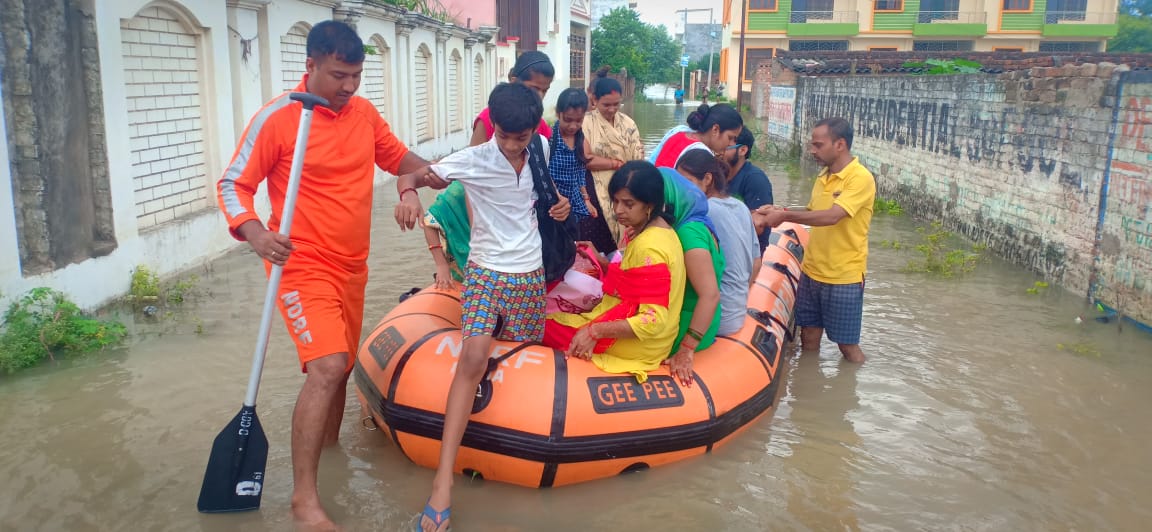 NDRF द्वारा राहत बचाव अभियान लगातार जारी