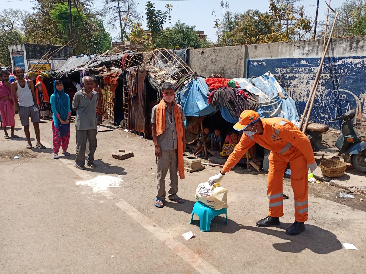 lockdown in varanasi