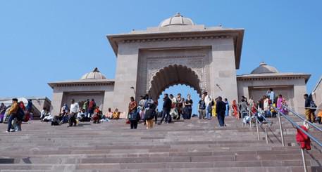 बाबा काशी विश्वनाथ धाम का गंगा द्वार