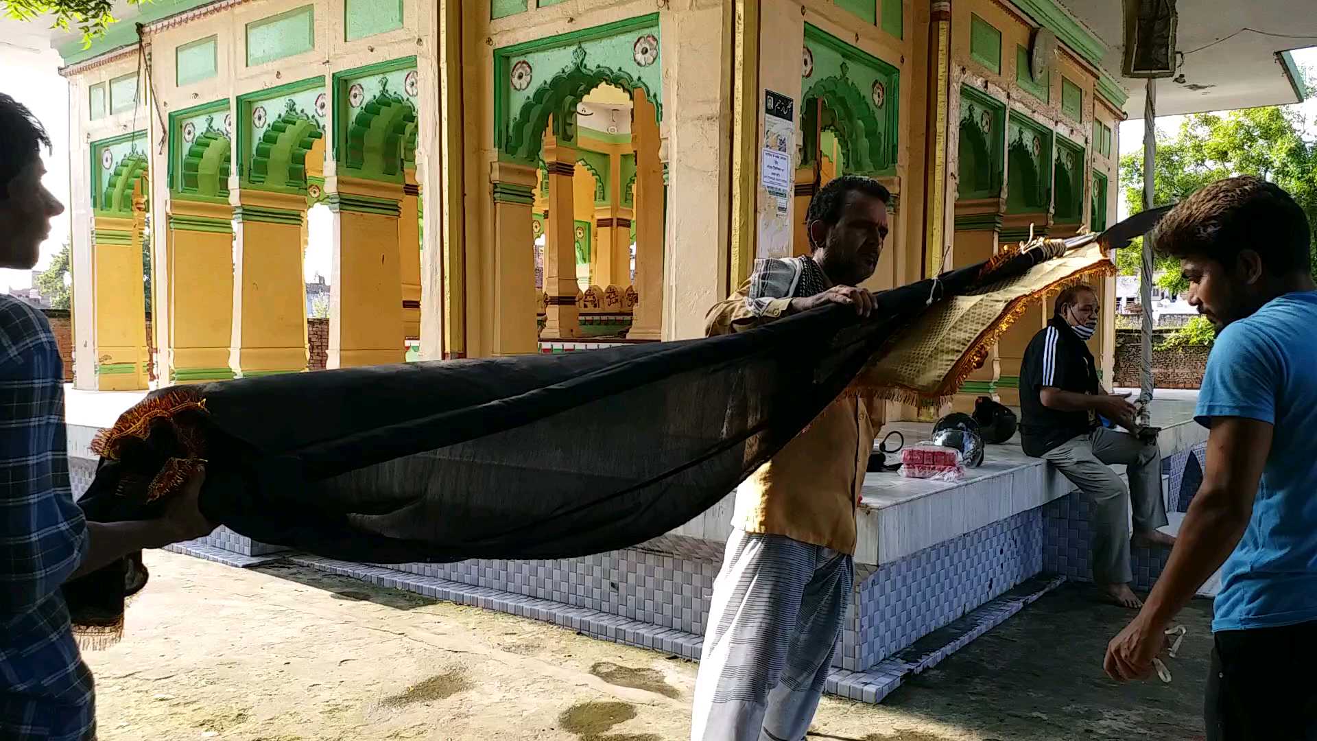 The historic Imam Bara of Banaras where thousands used to gather