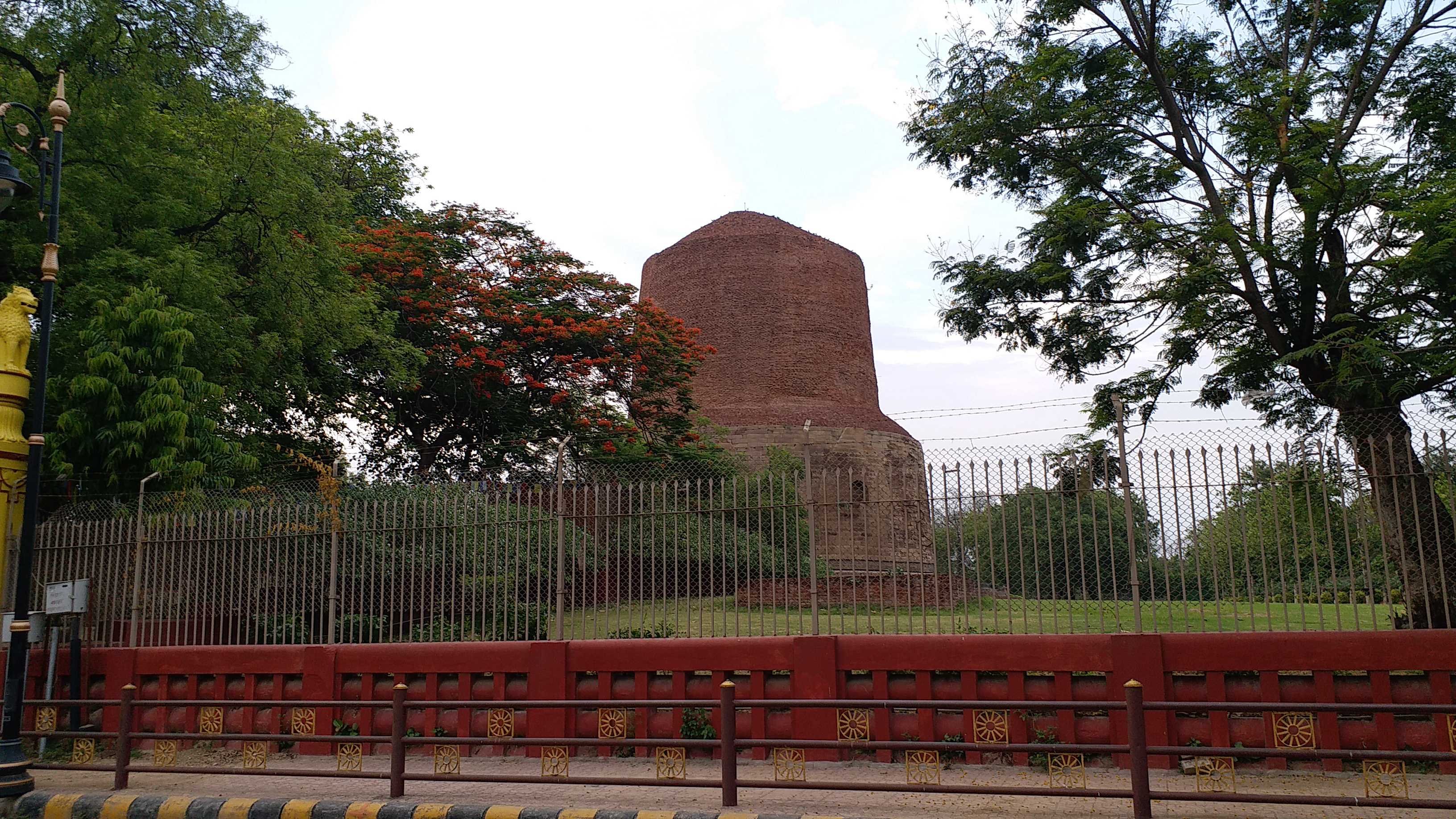 varanasi: sarnath tourist places deserted due to coronavirus