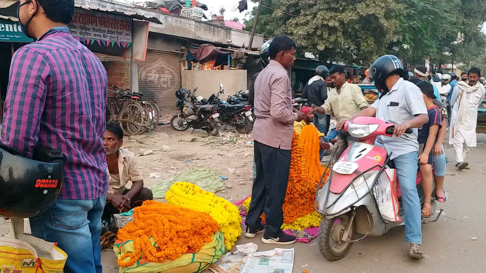 Impact of Covid-19 on flower market, business disappointment even on Diwali