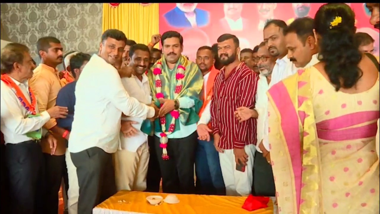 BJP state vice president BY Vijayendra reaction, BJP state vice president BY Vijayendra visit Hassan, BJP state vice president BY Vijayendra news, ಬಿಜೆಪಿ ರಾಜ್ಯ ಉಪಾಧ್ಯಕ್ಷ ಬಿವೈ ವಿಜಯೇಂದ್ರ ಪ್ರತಿಕ್ರಿಯೆ, ಬಿಜೆಪಿ ರಾಜ್ಯ ಉಪಾಧ್ಯಕ್ಷ ಬಿವೈ ವಿಜಯೇಂದ್ರ ಹಾಸನಕ್ಕೆ ಭೇಟಿ, ಬಿಜೆಪಿ ರಾಜ್ಯ ಉಪಾಧ್ಯಕ್ಷ ಬಿವೈ ವಿಜಯೇಂದ್ರ ಸುದ್ದಿ,