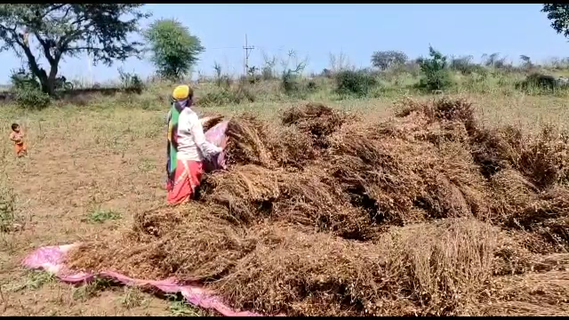 किसानों को कोरोना किया जागरुक