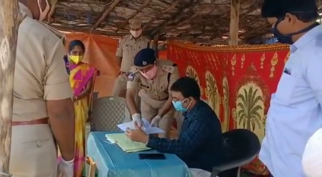 JAYASHANKE BHUPALAPALLY COLLECTOR INSPECTED TELANGANA MAHARASHTRA BORDER