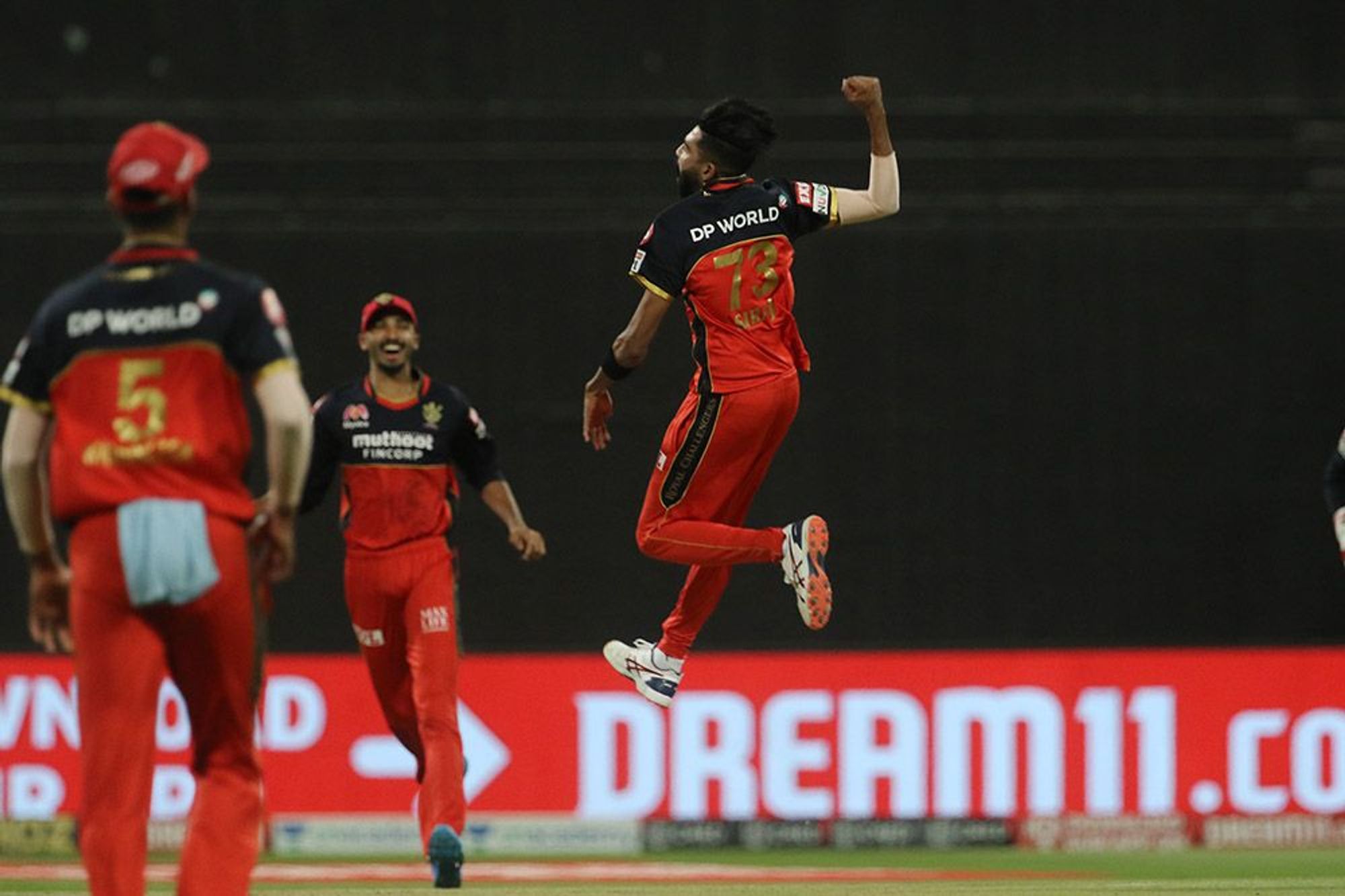 Abu Dhabi, Mohammad Siraj,  Royal Challengers Bangalore,  Indian Premier League