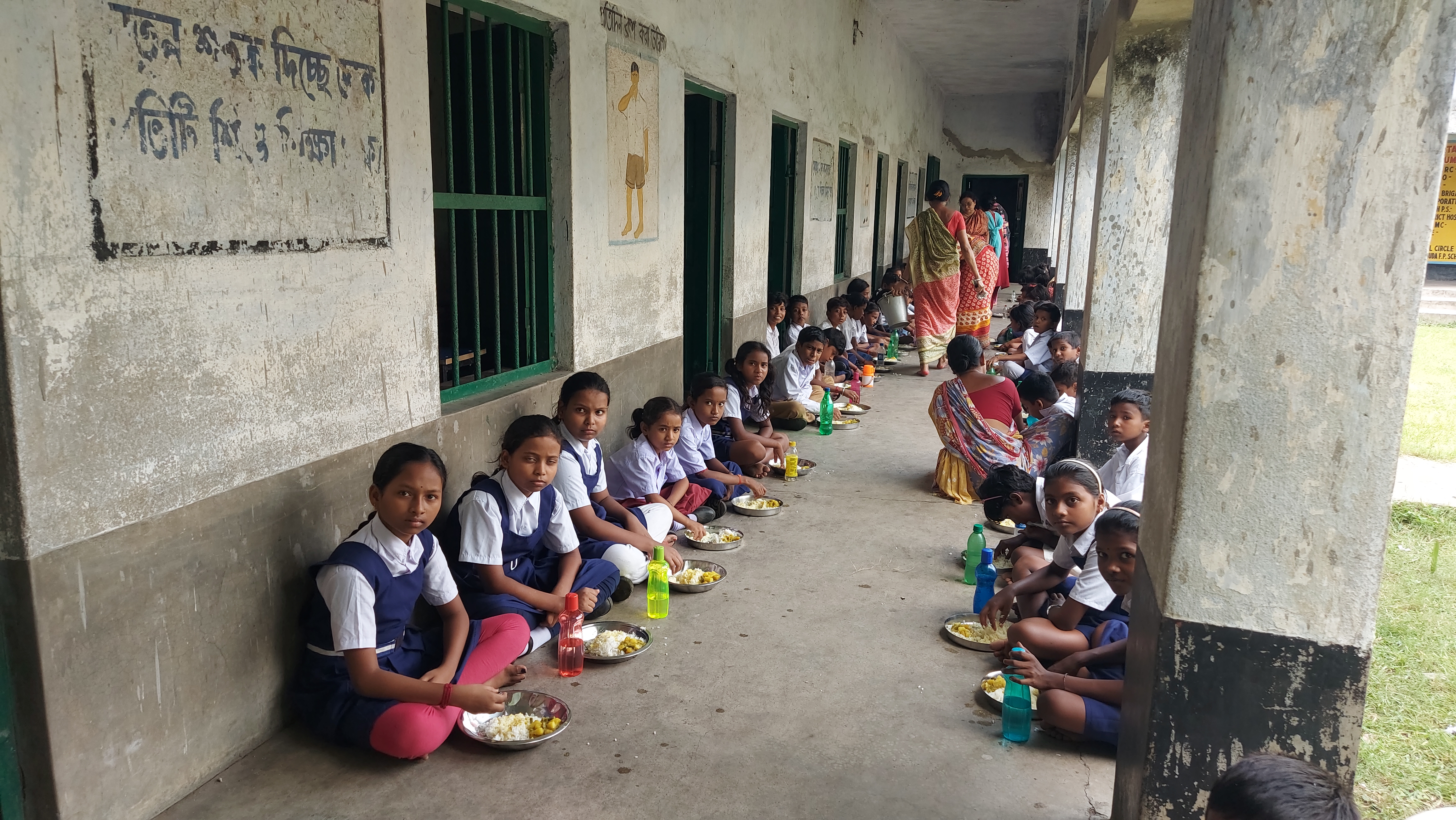 Agnimitra Paul visits in Asansol school