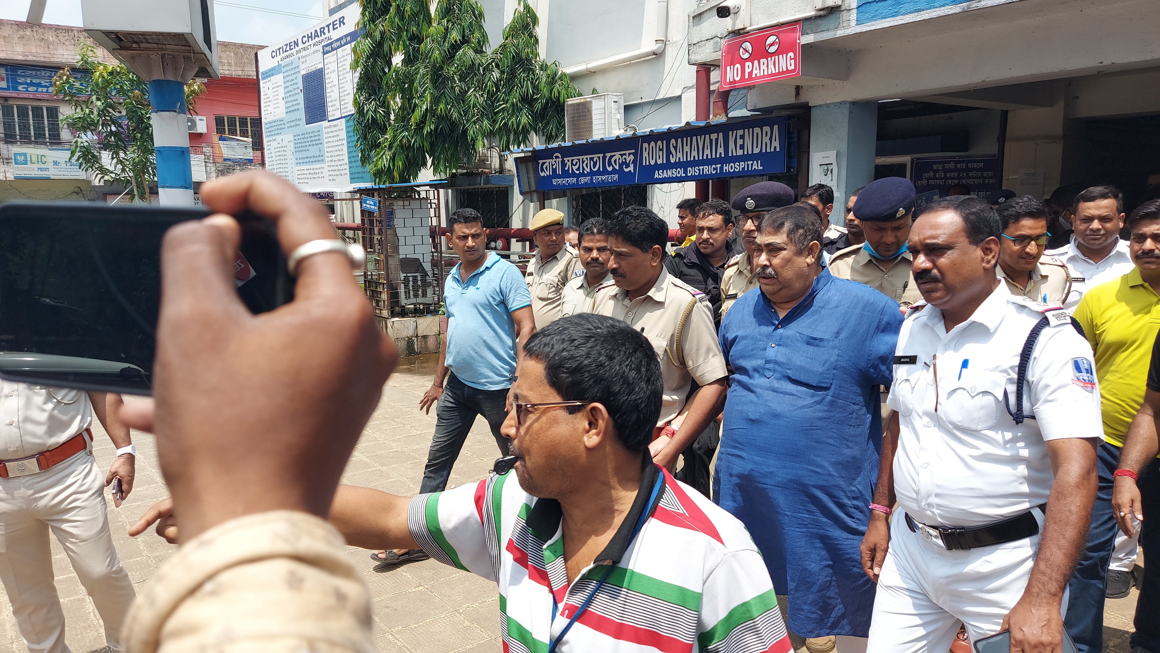 cattle-smuggling-case-anubrata-mondal-taken-to-asansol-district-hospital