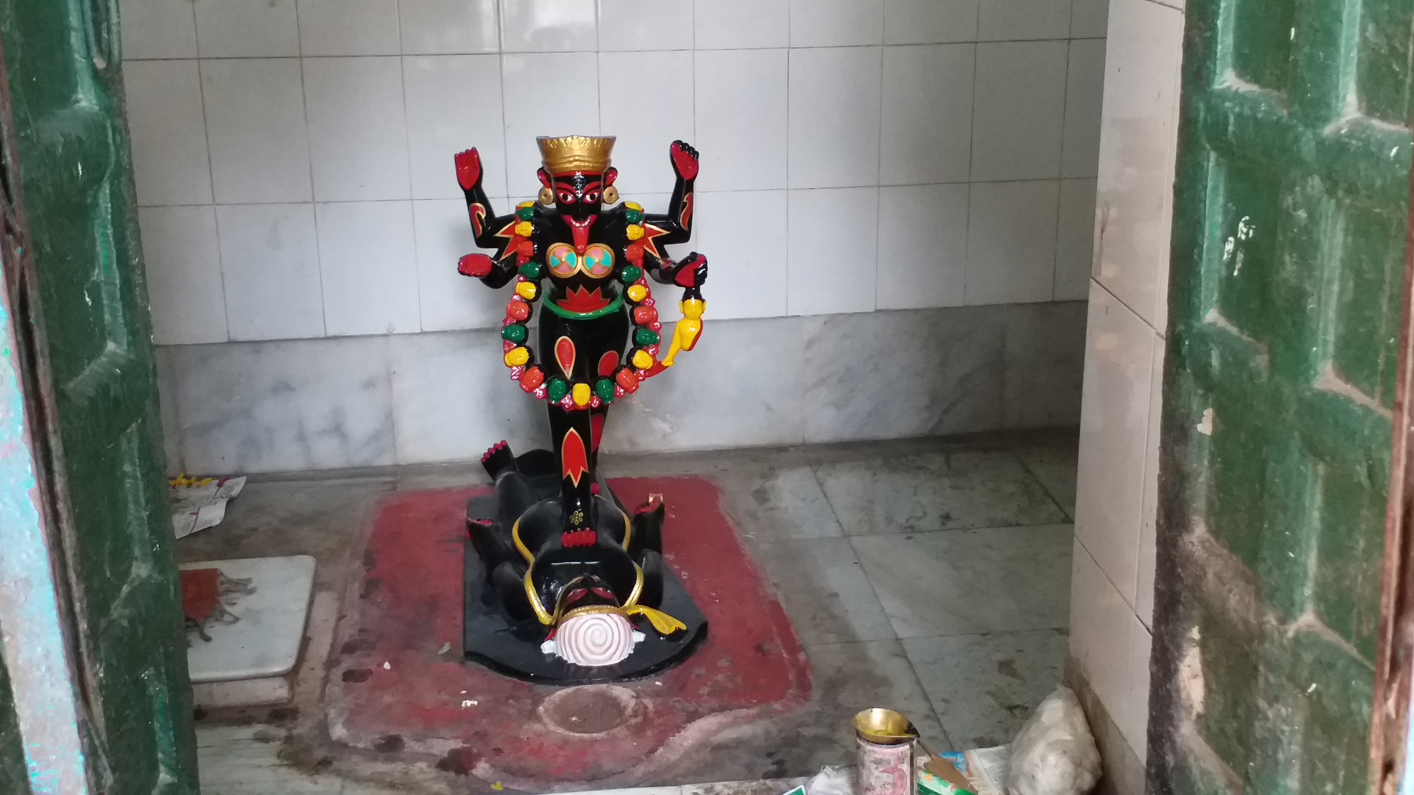 kali-puja-2021-love-story-behind-vidya-sundar-kali-temple-in-burdwan