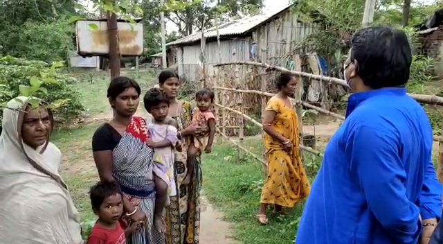 The MLA of Burdwan South himself took to the road to confront Yaas