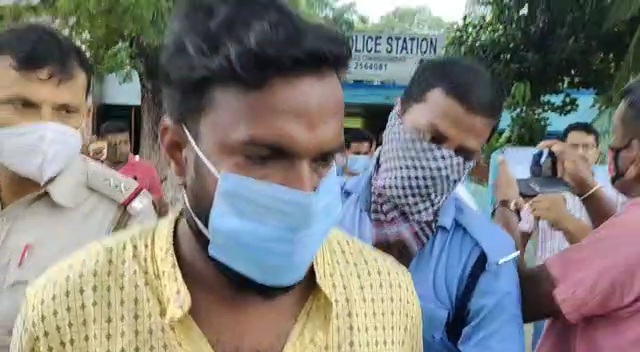 illegal sand mafia arrested in durgapur before mamata banerjee's visit