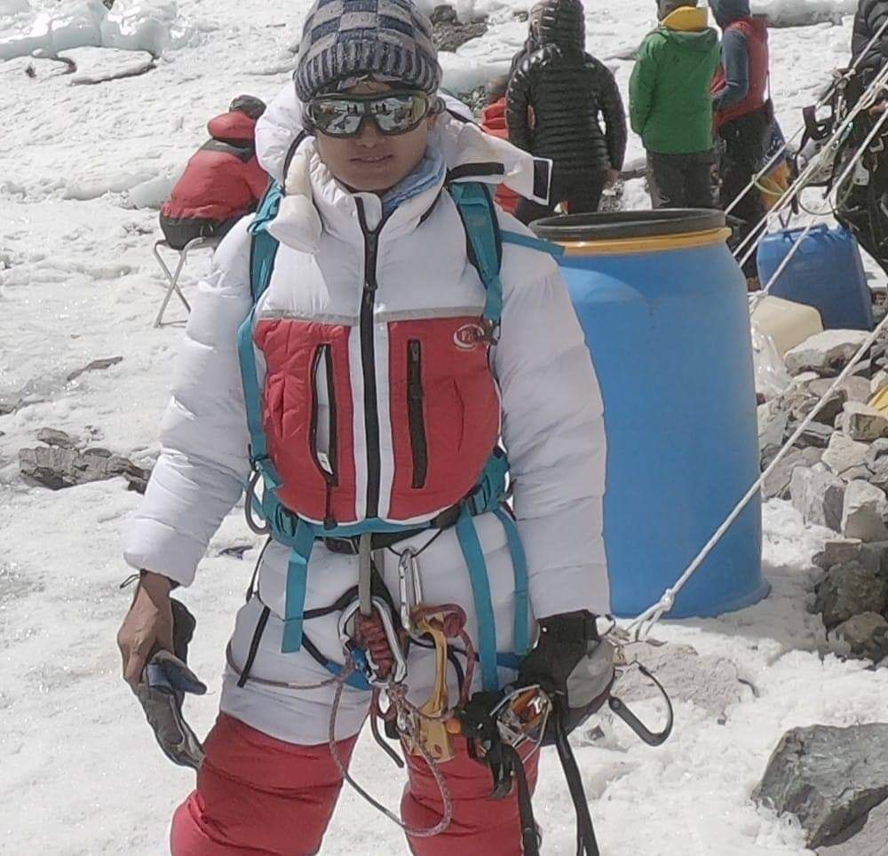 Chandannagars Piali Basak Win Highest Peak of Dhaulagiri Mountain Without Oxygen Cylinder