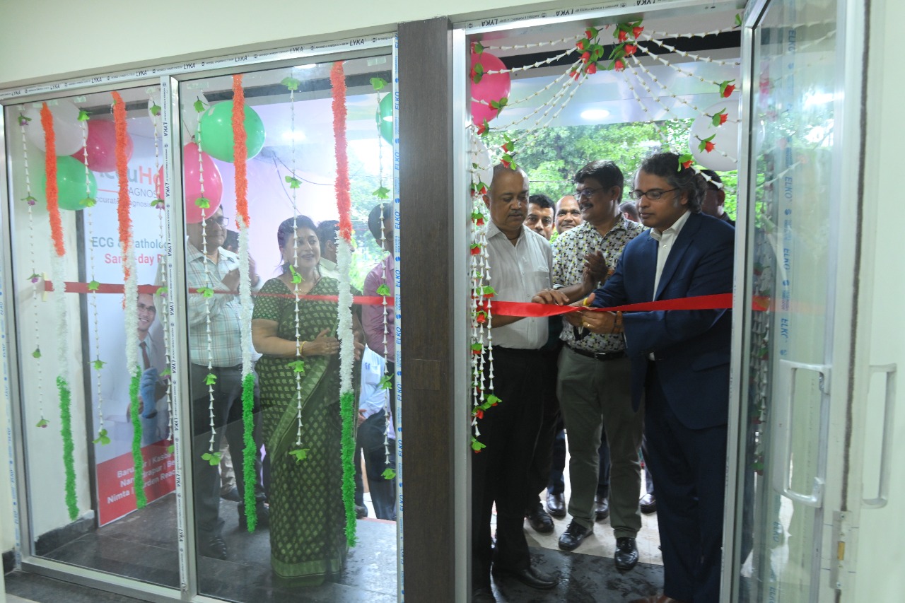 Health clinic at Mahanayak Uttam Kumar station