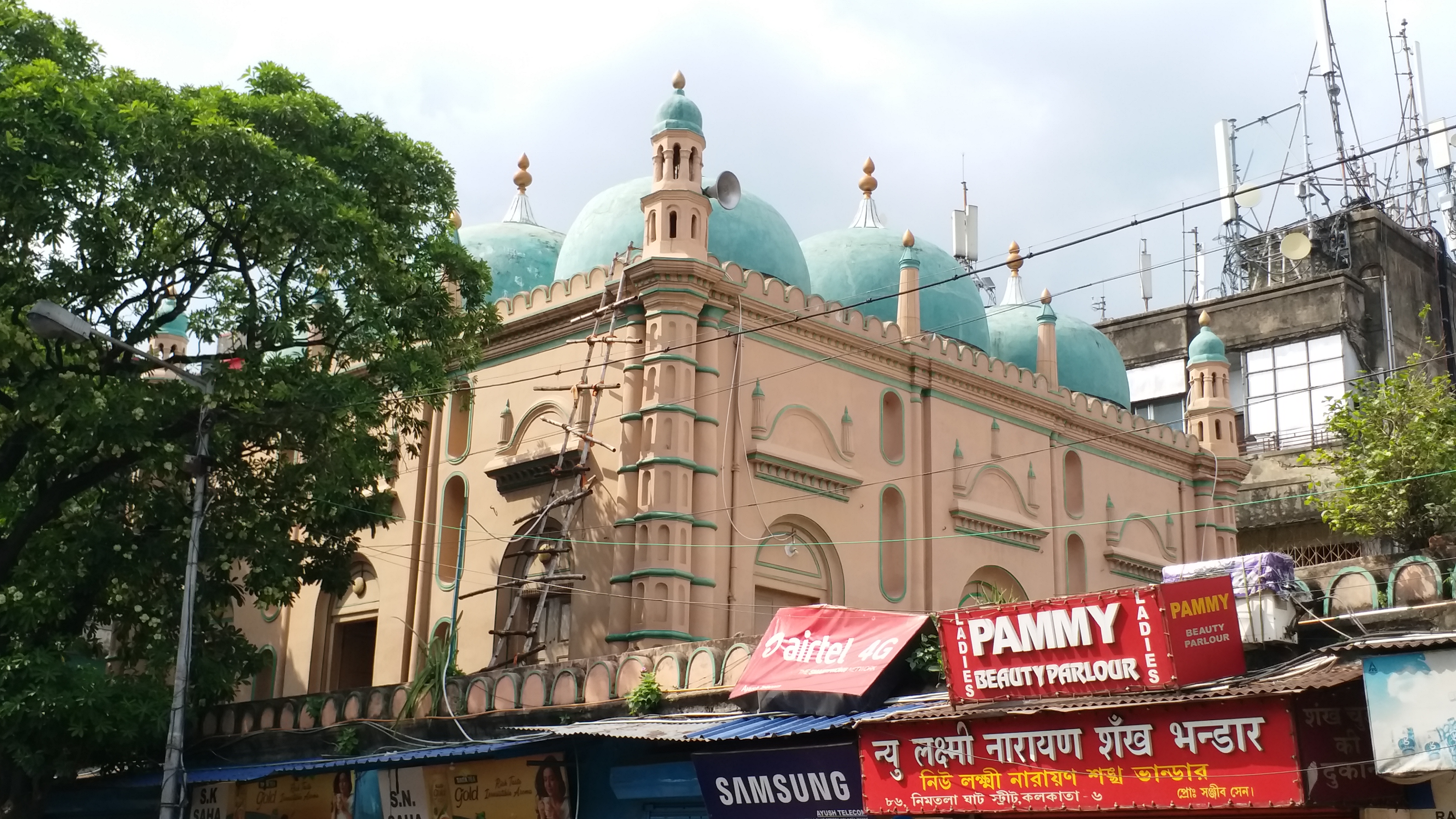 niyamatulla shah mosque