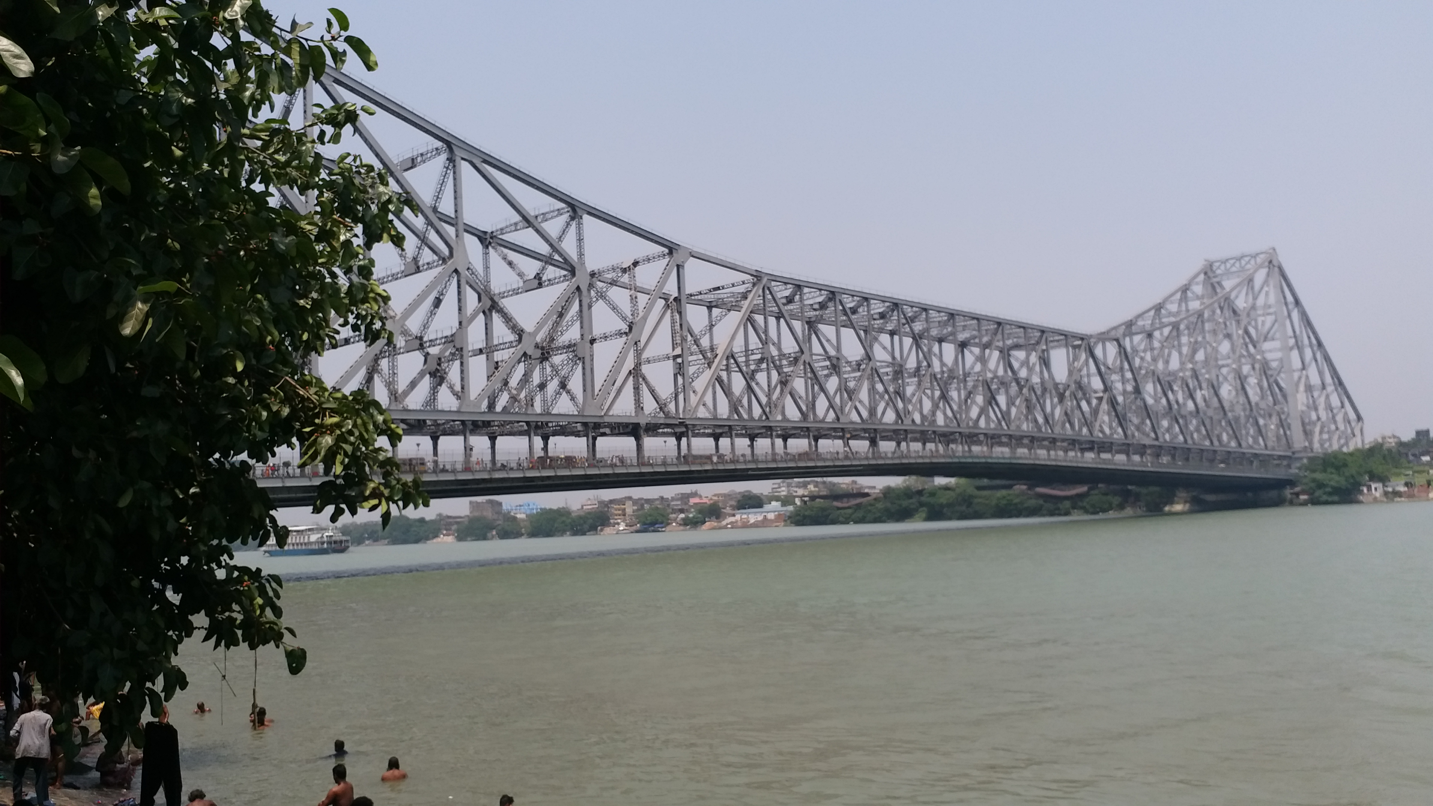 Howrah Bridge Damaging day by day in spitting