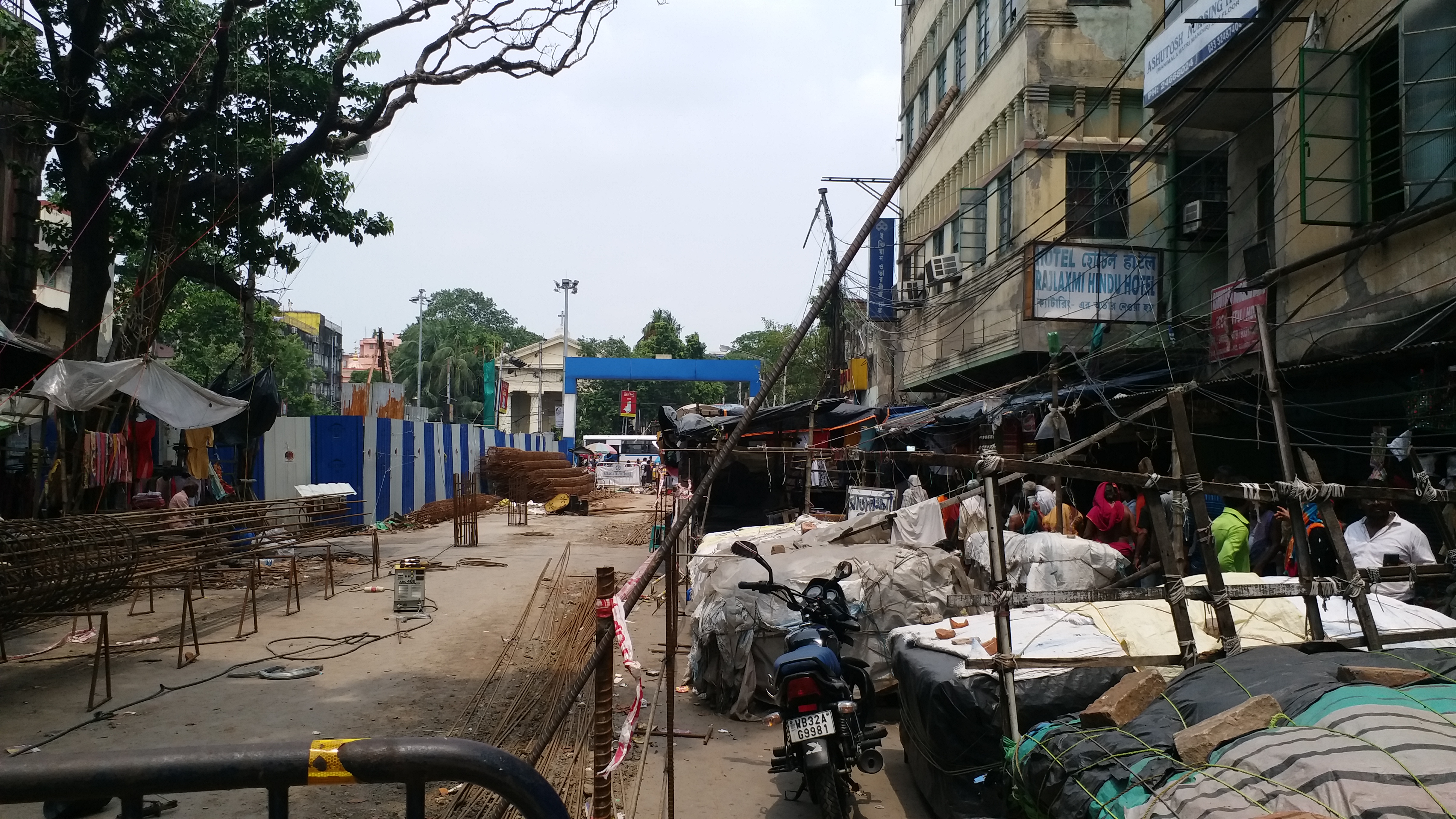 Hawker Problem in Kalighat Skywalk Project