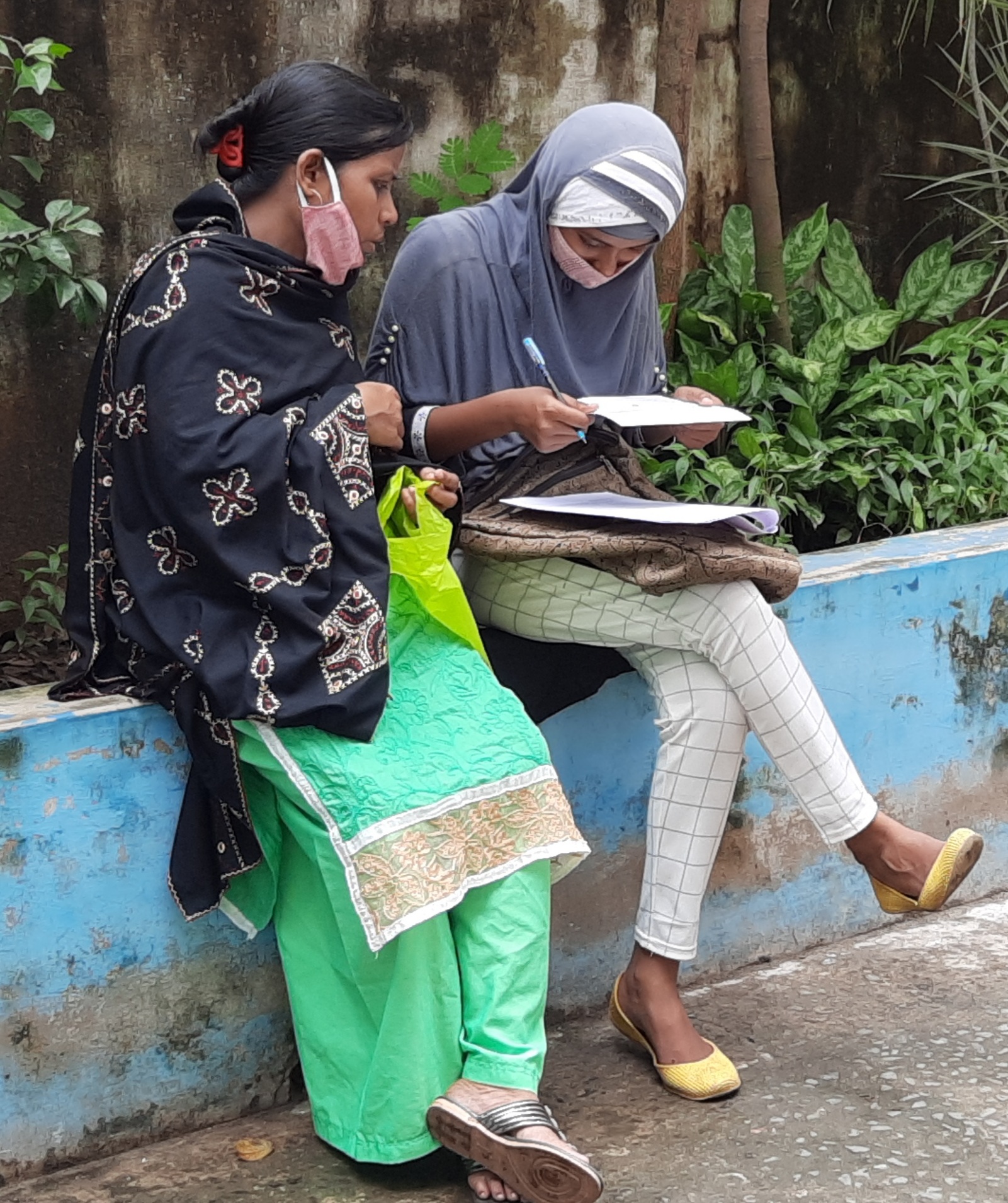 ڈیڑھ مہینے کے بعد مغربی بنگال میں تعلیمی سرگرمیاں دوبارہ بحال