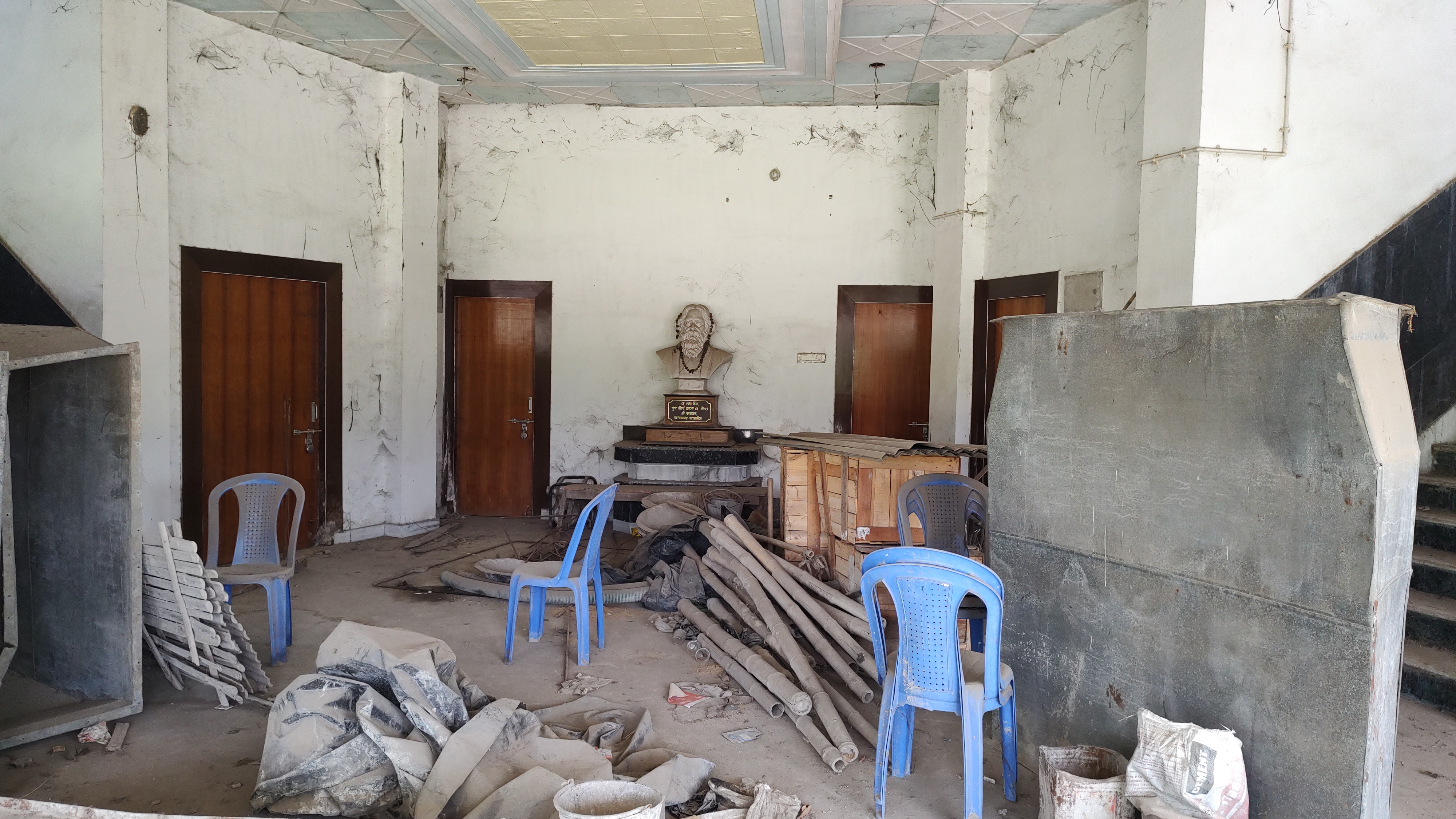 Even after two years Rabindranath statue locked in Malda