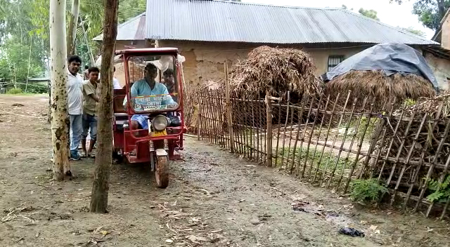 Villagers demand ED search at panchayat pradhan house in Malda