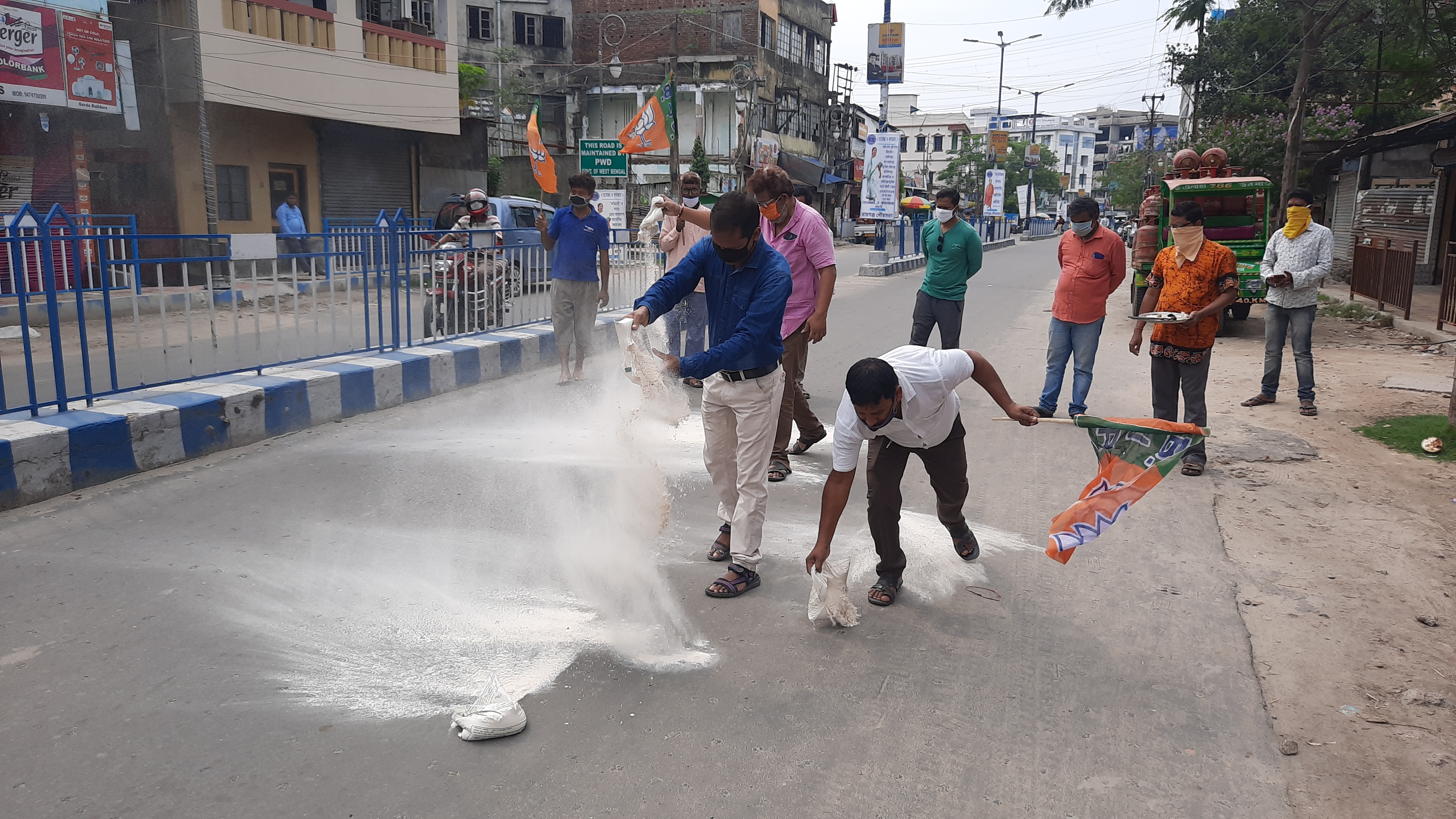 BJP protest against flour of ration