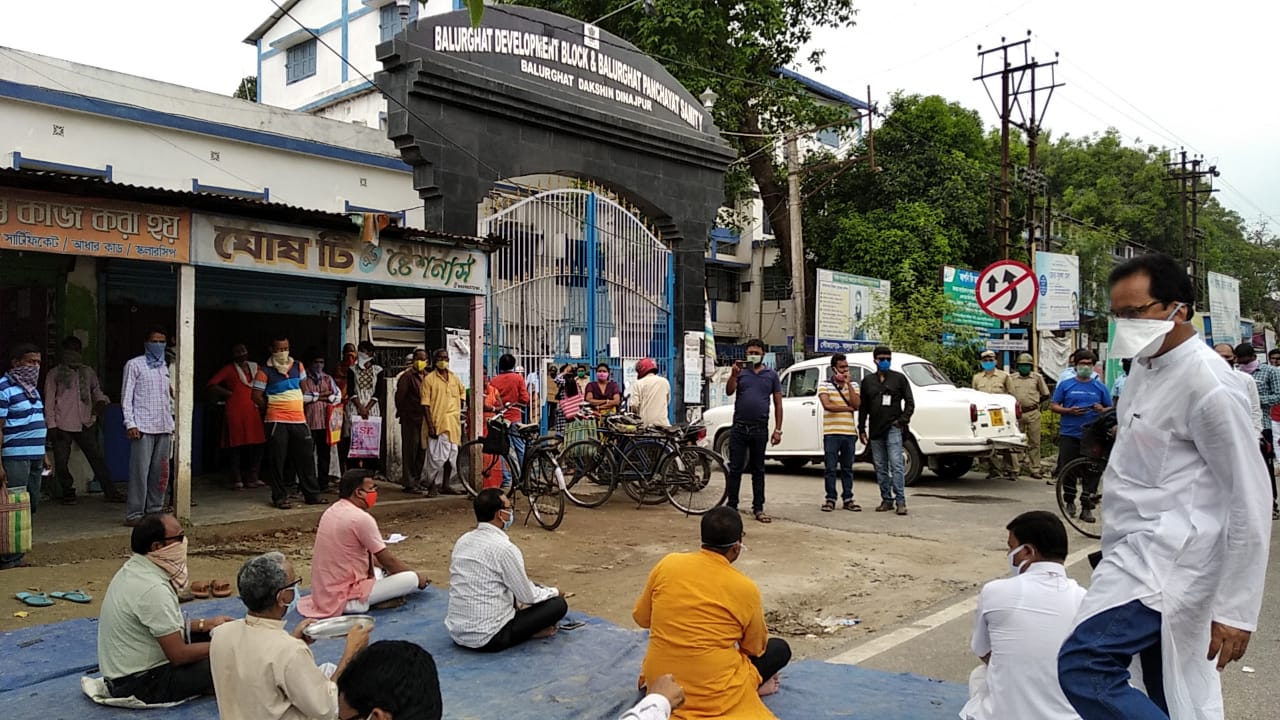 BJP's symbolic hunger strike in front of BDO office