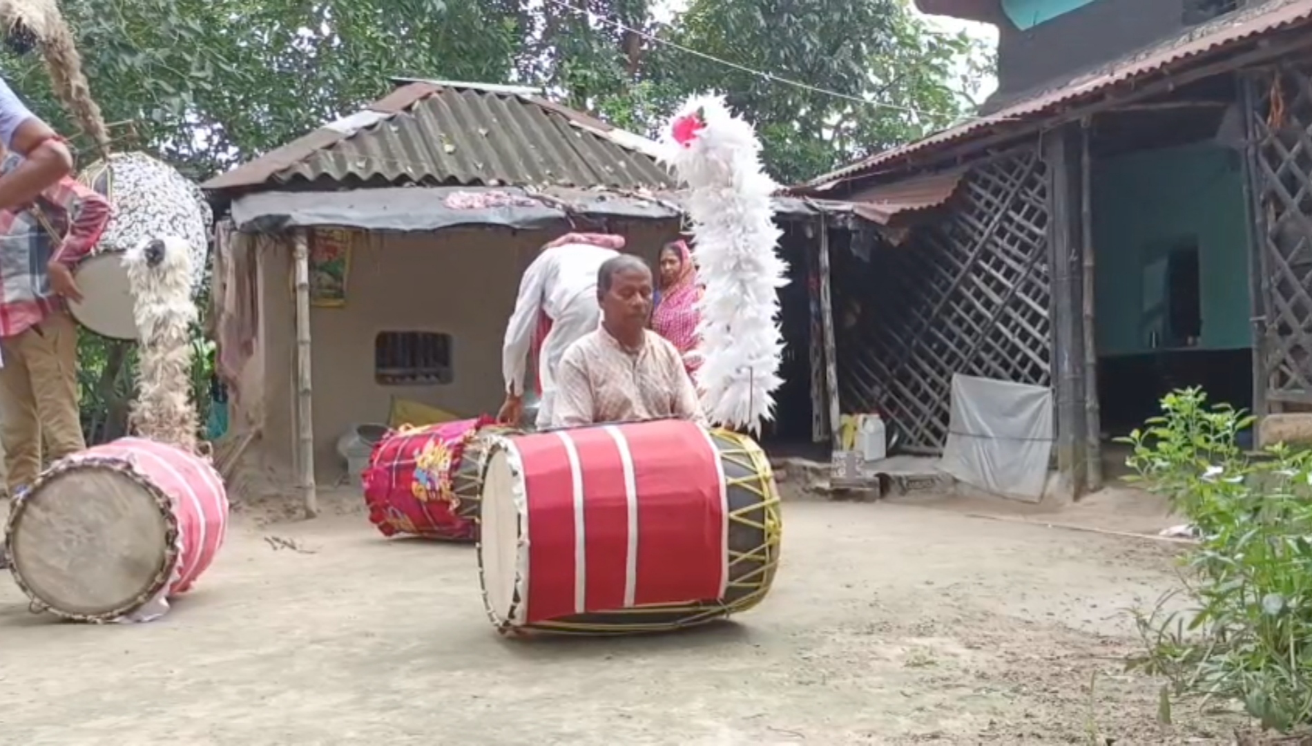 Dhak Players of Chandrakona are not happy before Durga Puja 2022