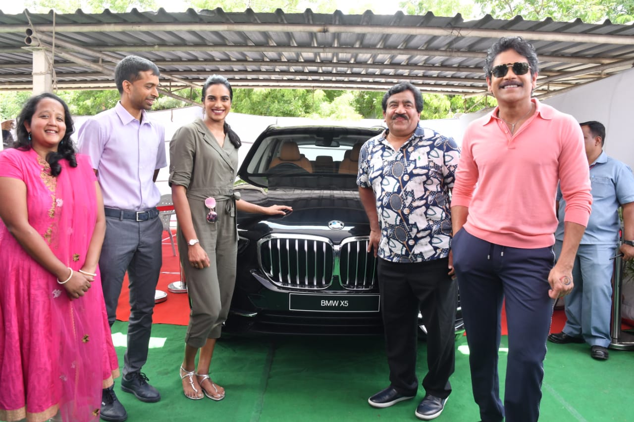 PV Sindhu received a brand new BMW car