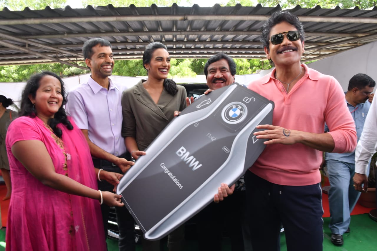 PV Sindhu received a brand new BMW car