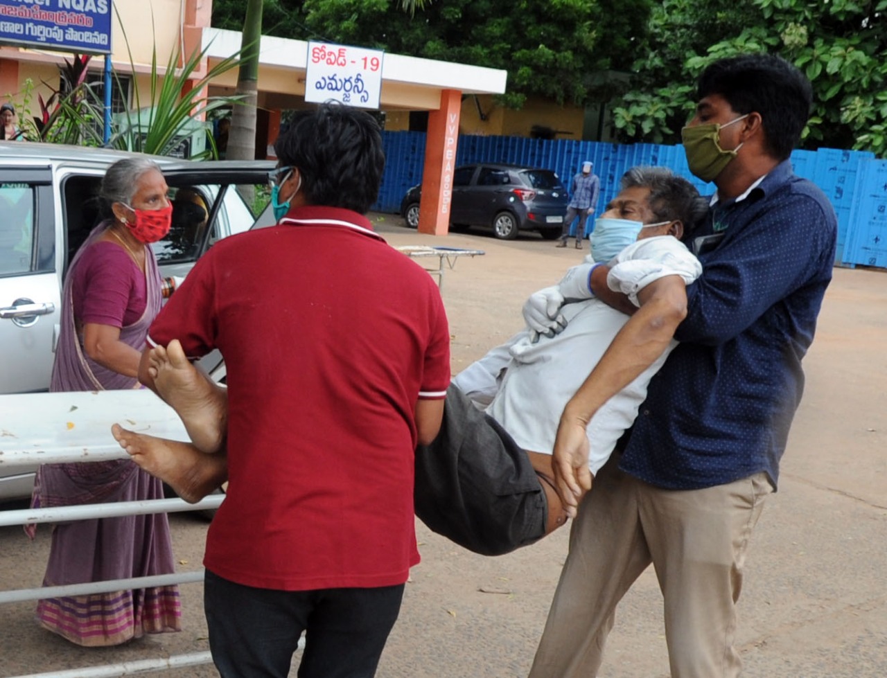 kidney patient died in rajamahendravaram