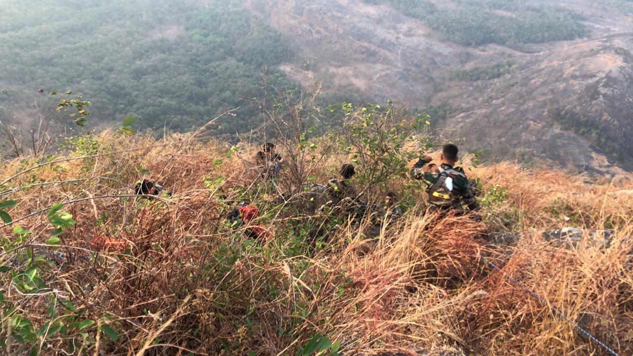 army Rescued Kerala youth trapped in Palakkad