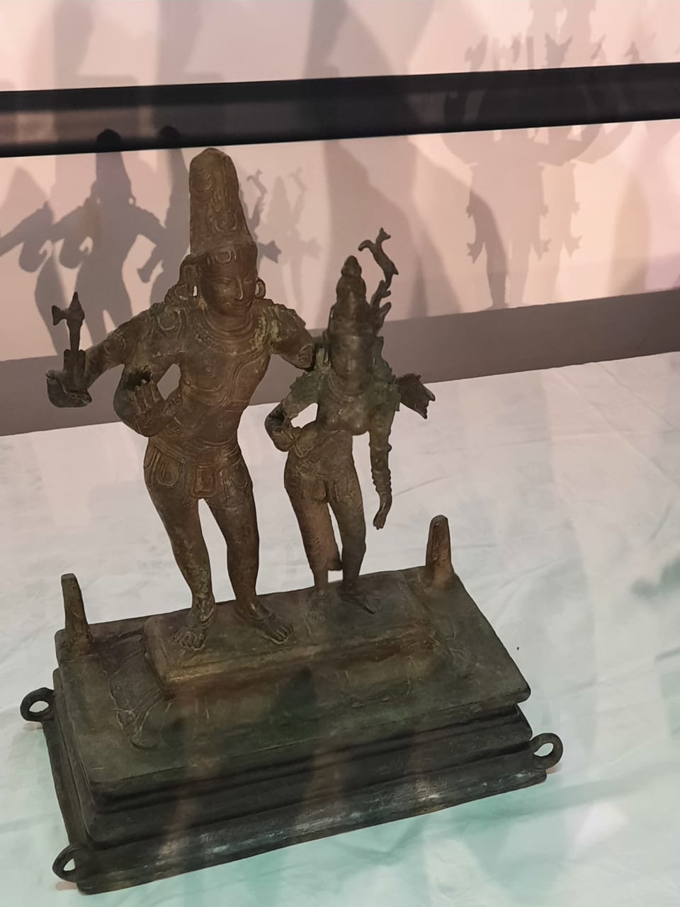 Antiquities handover to Government of Tamil Nadu