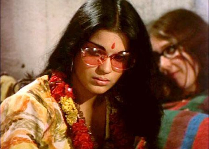 legendary actress zeenat aman life story on her birthday